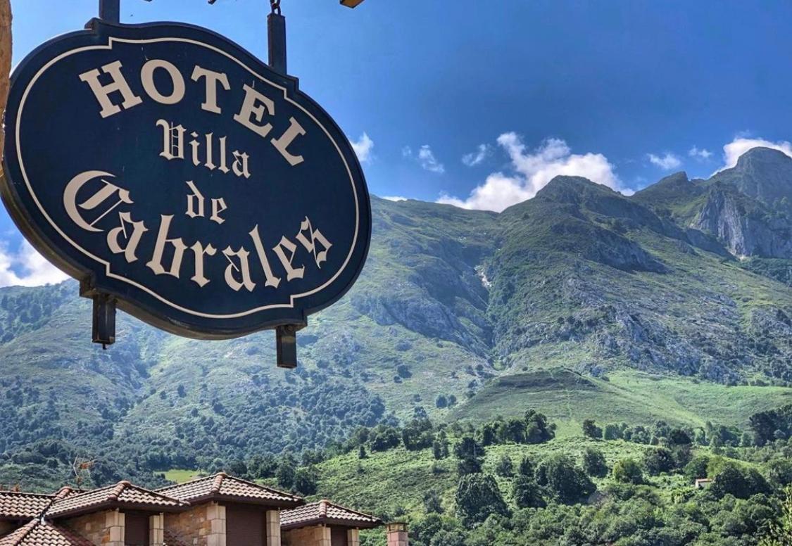 Hotel Villa De Cabrales Arenas De Cabrales Εξωτερικό φωτογραφία